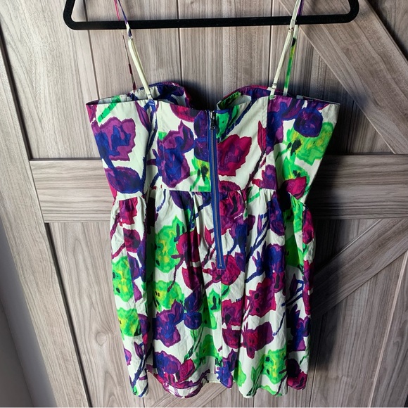 NWOT - Victoria’s Secret Floral Corset Dress - Picture 7 of 8